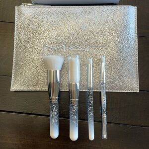 NWT MAC brush kit